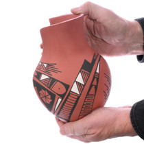 Hand Painted Mata Ortiz Vase Sculpted Lip 48711