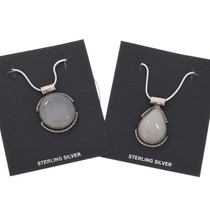 Vintage Sterling Silver Moonstone Pendant Chain Included 50136