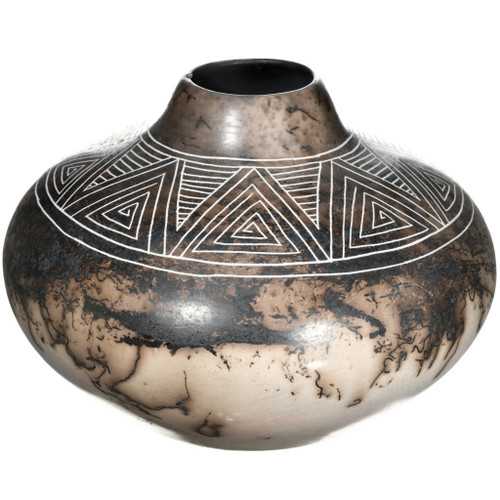 Hand Etched Mountain Design Acoma Horsehair Pottery 43681
