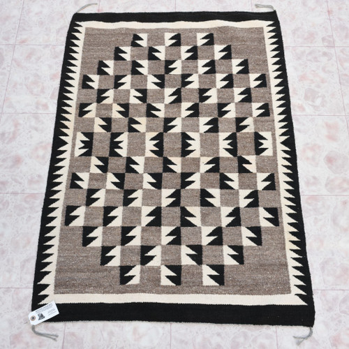 Vintage Hand Spun Wool Navajo Rug 48189