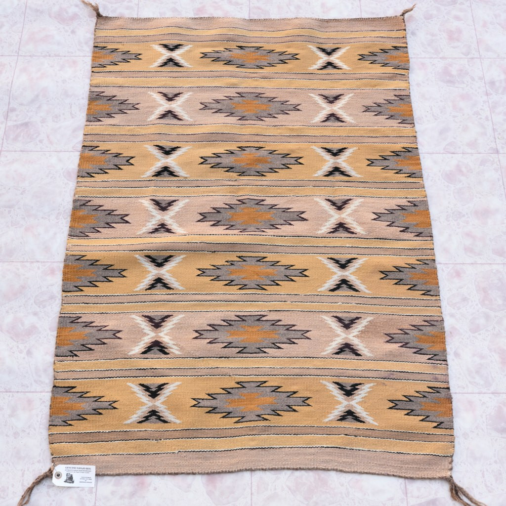 Vintage 1940's Early Navajo Rug Hand Carded Wool Wide Ruins Design