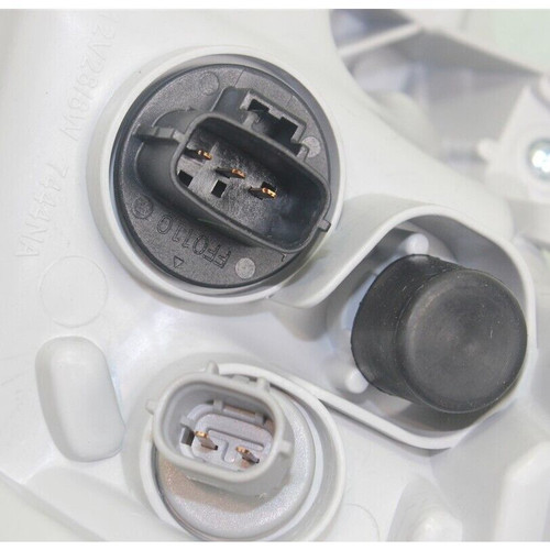 For 2012 2013 2014 Toyota Camry Hybrid Sedan Headlight Assembly Passenger Side (passenger_side / replacement)