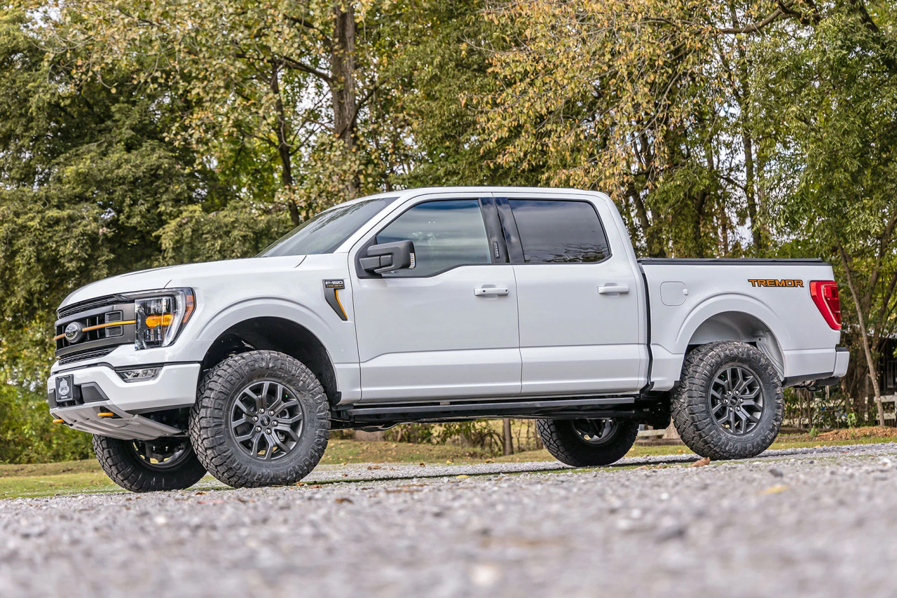 2.5 Inch Lift Kit Ford F150 Tremor 4WD (20212022)