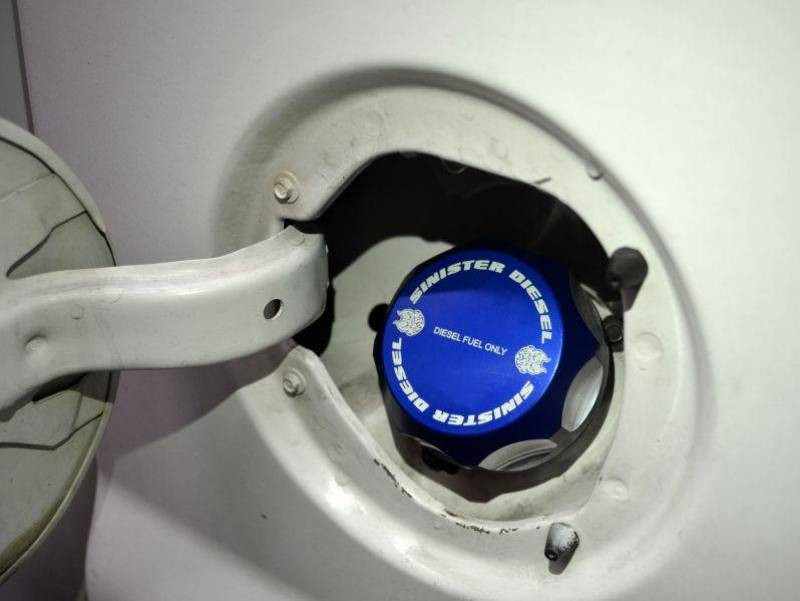 Sinister Diesel 9907 Ford Powerstroke Fuel Cap Down East Offroad