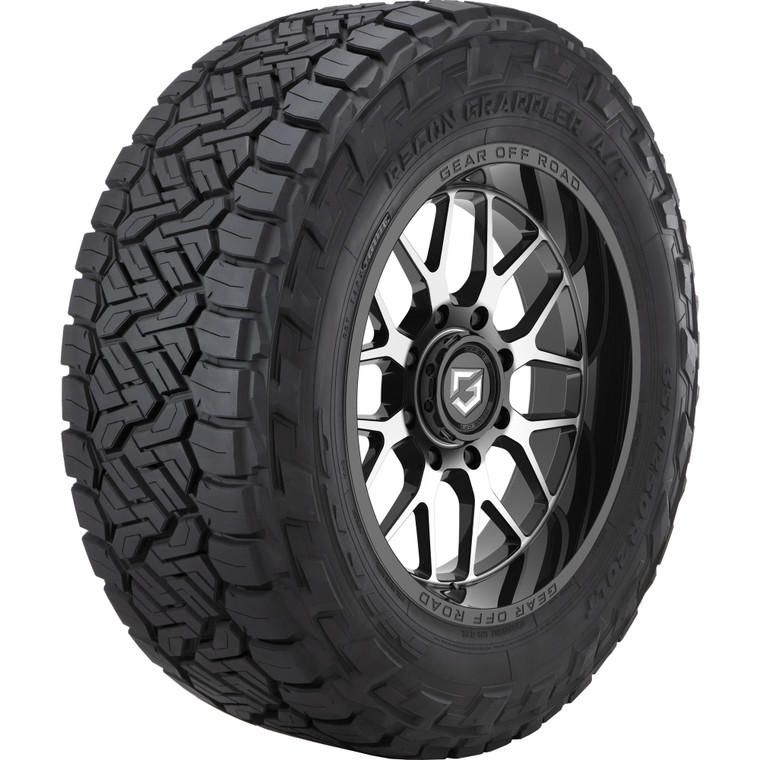 Nitto (LT305/70R17/10 125/122R NIT RECON GRAPPLER A/T)