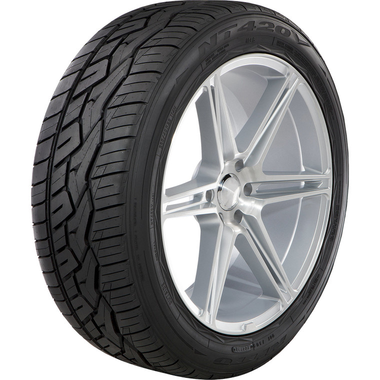 Nitto (275/40R22XL 107V NIT NT420V)