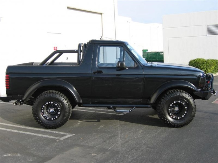 N-Fab Nerf Step 80-96 Ford Bronco SUV 2 Door - Gloss Black - W2W - 3in