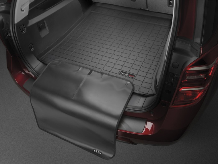 WeatherTech 2019+ Volvo V60 Cargo Liner - Black (Behind 2nd Row Seating) w/ Bumper Protector