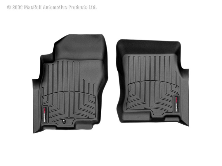 WeatherTech 05+ Nissan Xterra Front FloorLiner - Black 440331