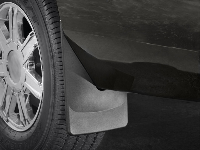 WeatherTech 2018+ Chevrolet Equinox No Drill Mudflaps - Black 120077