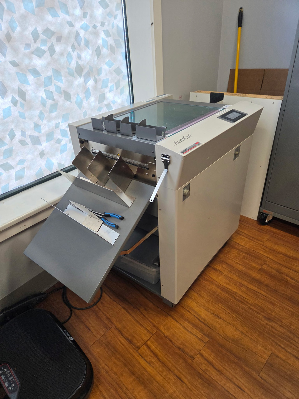 2020 MBM Aero-Cut- Cut-Crease and Perf