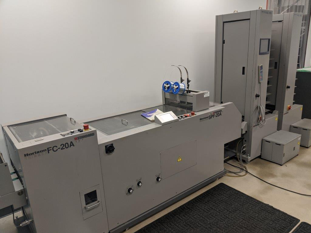 2005 HORIZON 2 TOWER VAC 100A AUTOMATED Booklet making system 