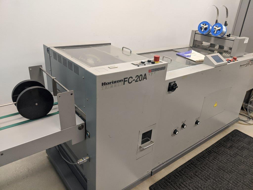 2005 HORIZON 2 TOWER VAC 100A AUTOMATED Booklet making system 