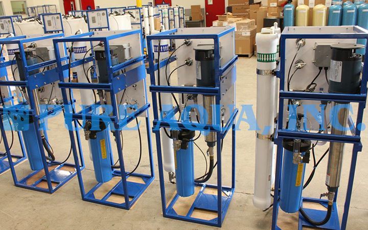 Machines d'osmose inverse saumâtres 4x1500 & 1x3000 & 1x6000 LPJ - Algérie