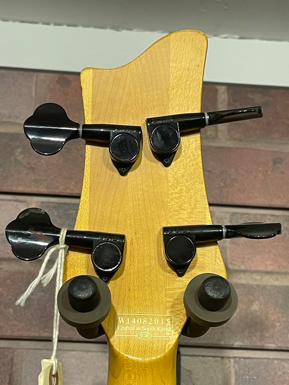 Schecter 4String Diamond Series Riot 4 Bass Guitar Edmond Music