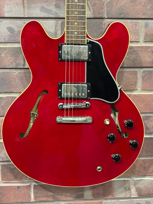 Gibson ES-335 Semi-Hollowbody Electric Guitar