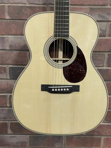 Martin Custom OM-28 Clarence White Style Large Soundhole Acoustic Guitar