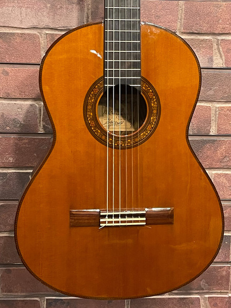Alvarez Yairi CY-140 Brazilian Classical GuitarRosewood