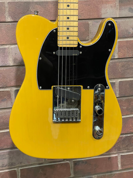 Fender Player Plus Telecaster Butterscotch 2021 with EMG pickups
