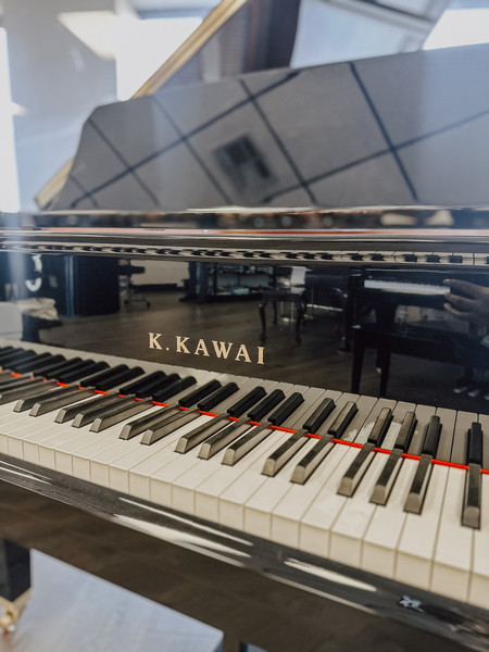 Kawai GL-30 5'5" Grand Piano | Ebony Satin