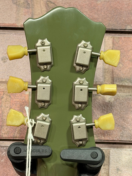 T64 TRUETONE VINTAGE OLIVE DRAB GREEN WITH BIGSBY