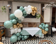 Balloon Decor Trends: What's Hot and What's Not