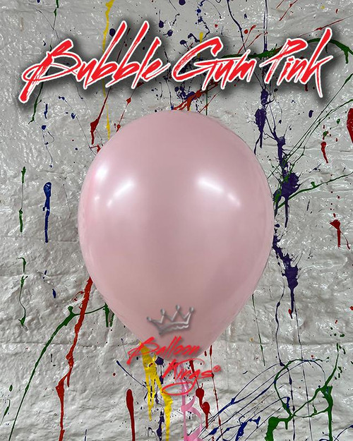 Celebrate across Upper East Side, Upper West Side, SoHo, NoHo, Tribeca, Chelsea, West Village, and Hudson Yards with Balloon Kings. This 11in Standard Bubble Gum Pink Balloon is helium-inflated and perfect for birthdays, parties, and special events.