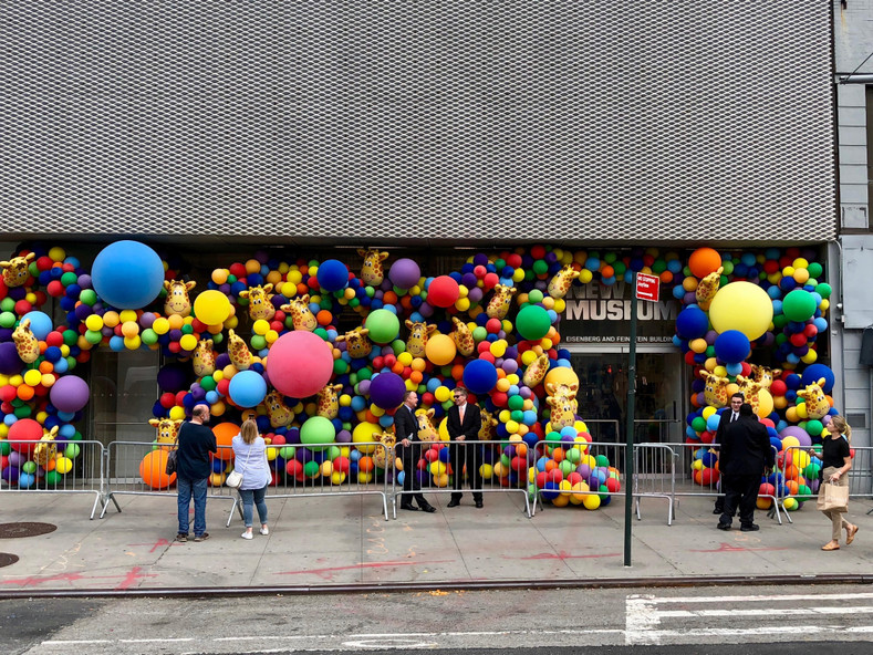 New Museum - Toys r Us! - Balloon Kings