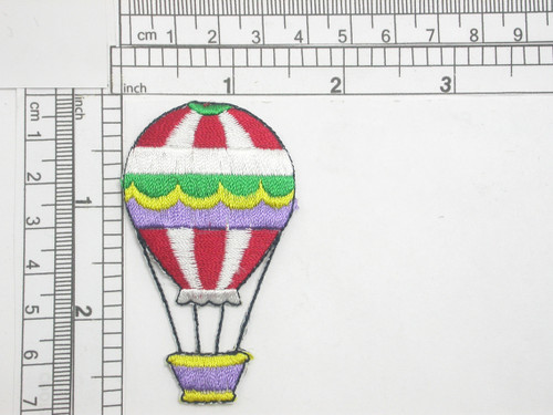 Hot Air Balloon Red/White Iron On Patch Applique 

Fully Embroidered 
Measures 2 5/8" tall x 1 9/16" across