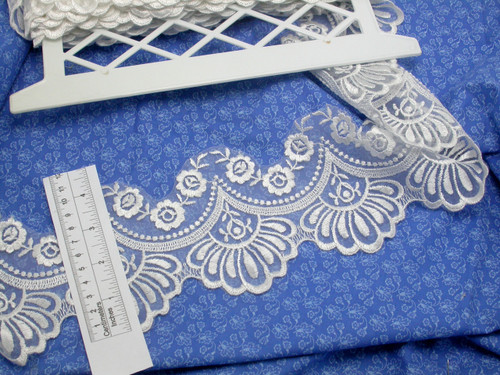 Embroidered Organza 4 1/4" (108mm) White Scalloped 15 Yards