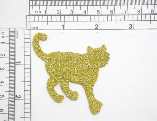 Tiger Metallic Gold Embroidered Iron On Patch Applique 
Fully Embroidered
Measure 2 1/4" across x 2 1/8" high