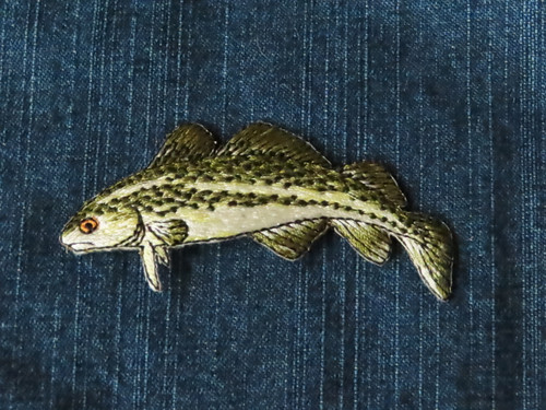 River Trout Detailed Embroidered Applique
Fully Embroidered

Measures 3 1/4" across x 1 1/2" high