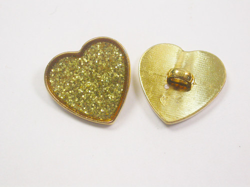 Button 7/8" (22.25mm) Heart with Glitter Inlay - Per Piece