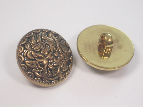 Button 7/8" (22.2mm) Aged Gold Floral  - Per Piece