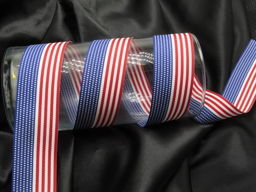Jacquard Ribbon 1 1/2" (38mm) Stars & Stripes Patriotic  Priced Per Yard

This jacquard is 100% reversible and a tight and strong composition