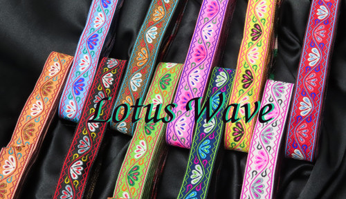 Jacquard Ribbon 1" 25mm Lotus Wave Per Yard