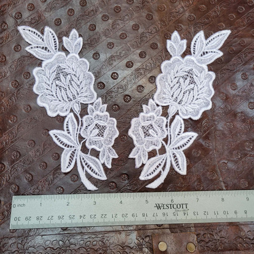 Venice Lace Collar Appliques - Left & Right White