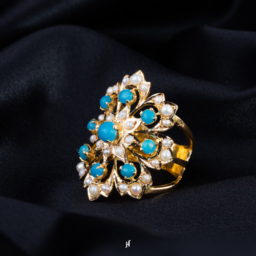 21K Yellow Gold Pakistani Ring with Fresh water Pearls and Aqua Marine Feroza

21K GOLD RING DESIGN
21K GOLD RING IN DUBAI
SHARJAH GOLD SOUQ
21K YELLOW GOLD RING
TRADITIONAL DESIGN RING
PAKISTANI RING
GEMSTONE RING
FEROZA STONE RING