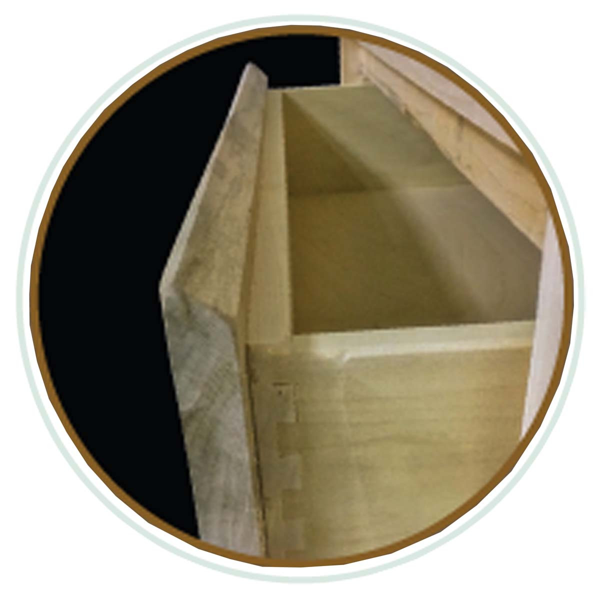 Wormy Maple Modelli 8 Drawer Dresser