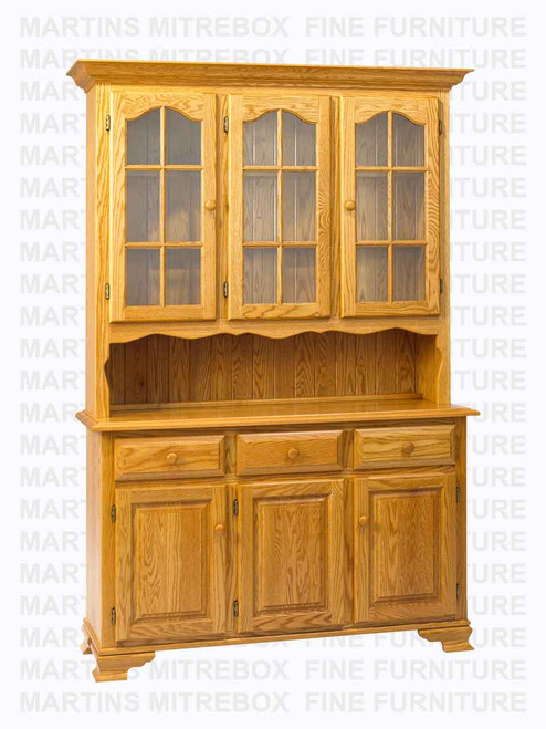 Maple Country Lane Hutch And Buffet 18''D x 52''W x 83''H
