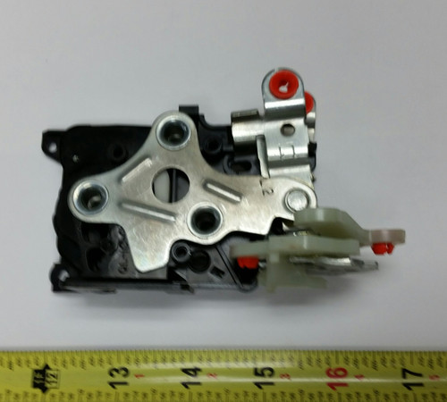 LH Door Latch for Ground Support Equipment
