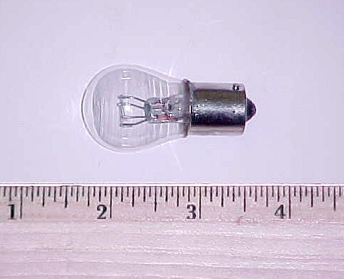 24V Light Bulb for JBT De-Icing Trucks, Tow Tractors, & High Loaders – Durable GSE Replacement