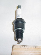 Spark Plug for Aviation Ground Support Equipment - Reliable Performance and Efficiency
