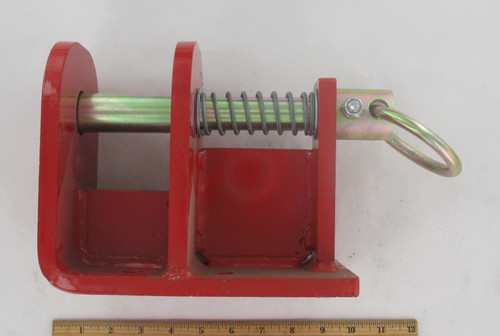 Hitch Assembly for Aviation Ground Support Equipment