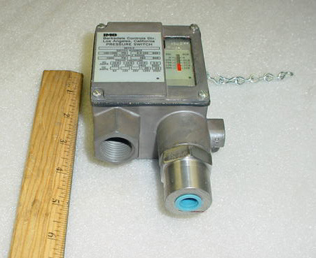 SWITCH PRESSURE for Aviation Ground Support Equipment