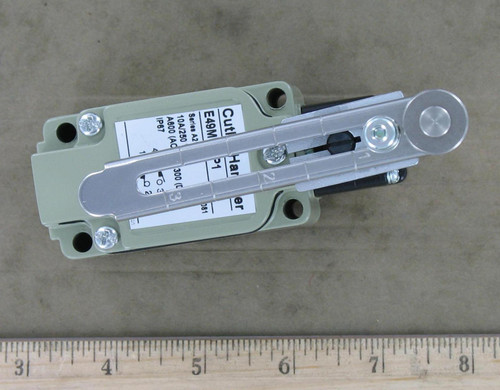 Limit Switch for Side Rotary with Roller – Aviation Ground Support Equipment Part