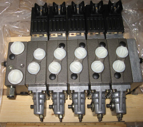 Danfoss Proportional Valve for 5-Section Ground Support Equipment