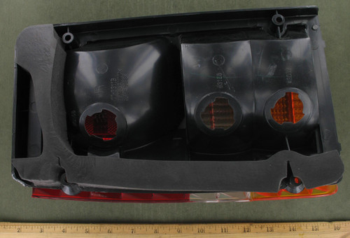 Assembly Tail Light Right Rear for Aviation Ground Support Equipment
