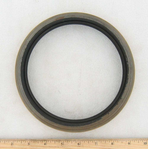 Seal for Drive Axle – Reliable Ground Support Equipment Replacement Part