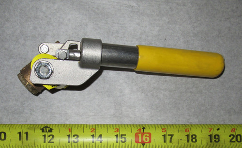VALVE, PRECHECK - TANKER-7150308